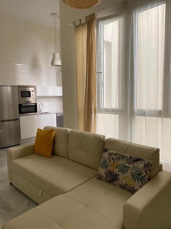 Apartamento Nuevo En Casa Tipo Palacio Cádiz Eksteriør billede