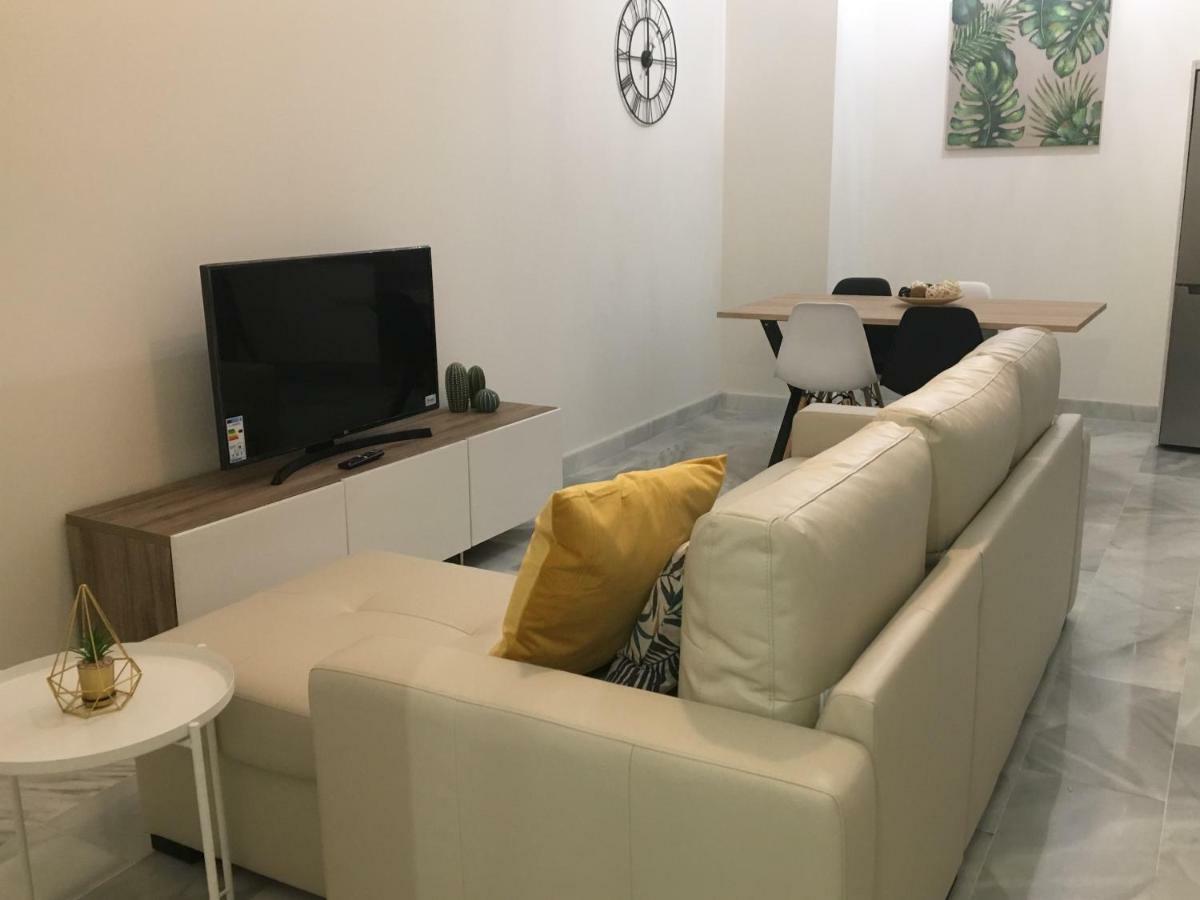 Apartamento Nuevo En Casa Tipo Palacio Cádiz Eksteriør billede